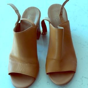 Seychelles Heeled Mule